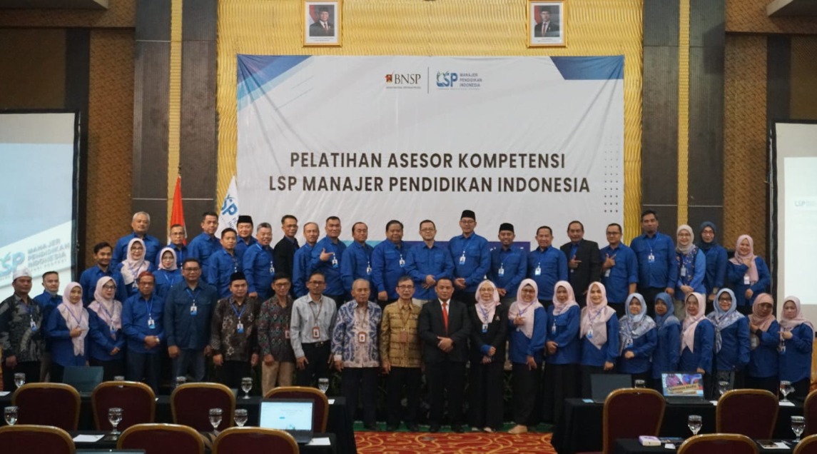 EMPAT PULUH TUJUH SDM LSP MPI RESMI MENJADI ASESOR KOMPETENSI BIDANG MANAJEMEN PENDIDIKAN INDONESIA